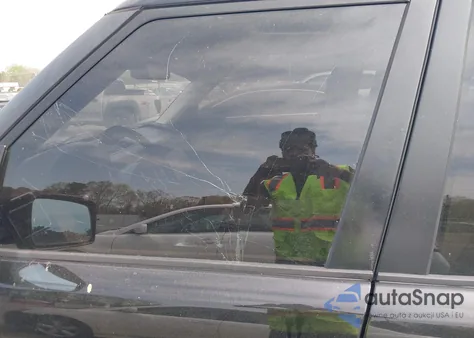 2007 Land Rover Range Rover Hse z USA, uszkodzony, nr VIN SALME154X7A243560